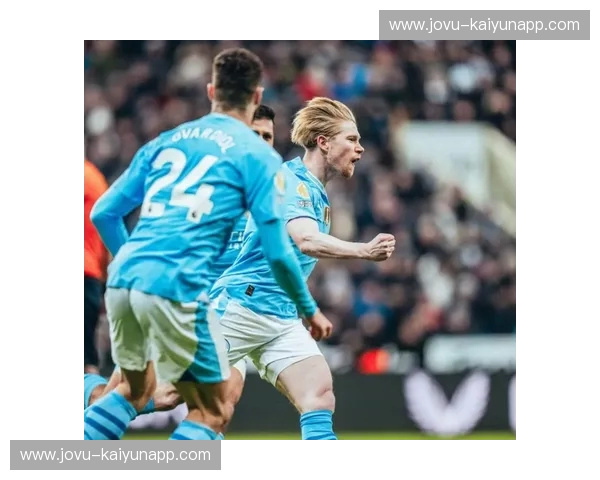 曼城vs切尔西：蓝月亮与蓝军的激情碰撞，视频集锦带你回顾史诗对决